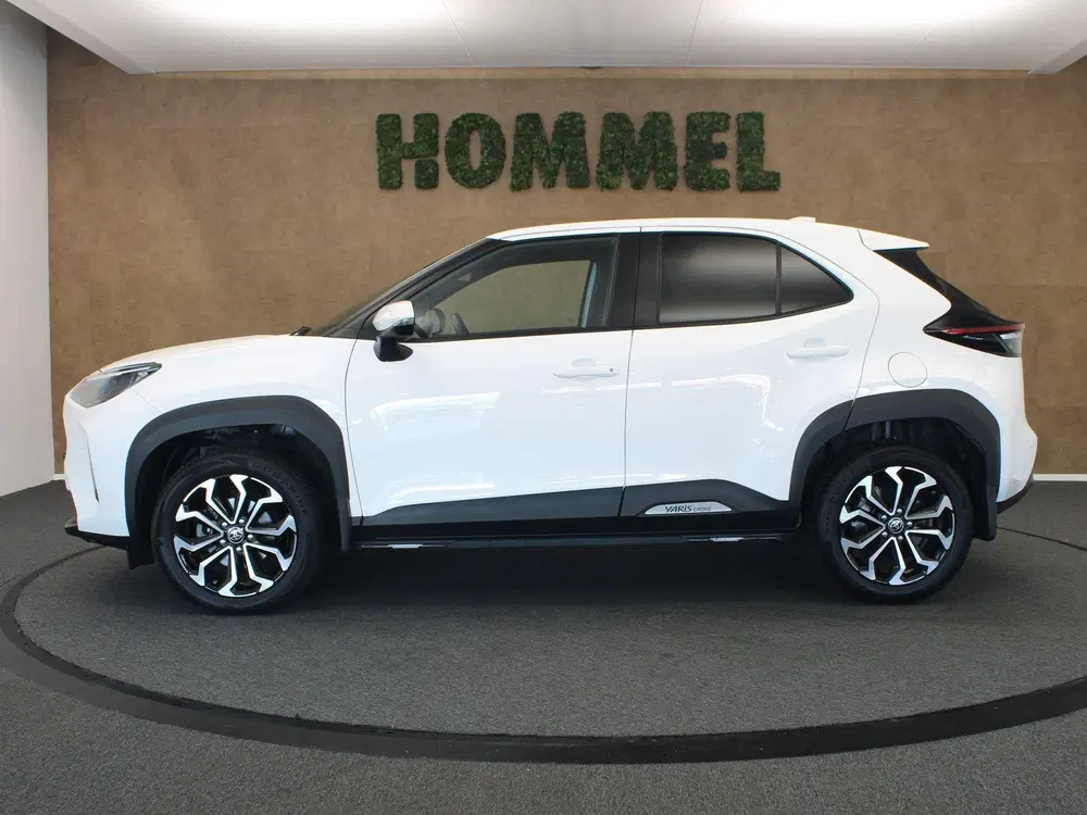 Toyota Yaris Cross 1.5 Hybrid Dynamic uit 2022, foto 9