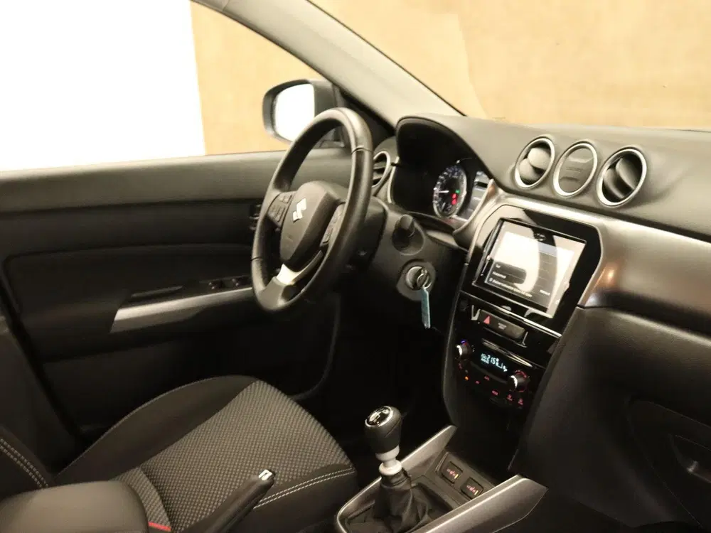 Suzuki Vitara 1.4 Boosterjet Select Smart Hybrid uit 2024, foto 8