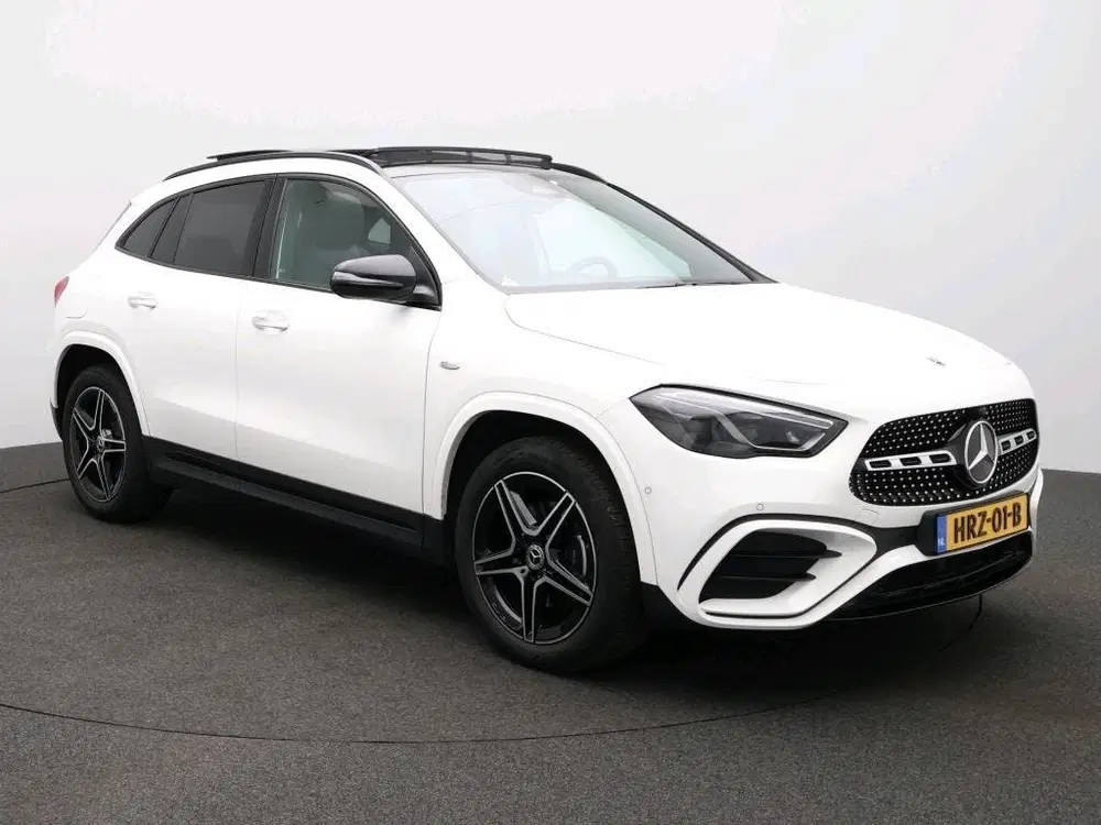Mercedes-Benz GLA 250 e Business Solution AMG Nightpa uit 2025, foto 3