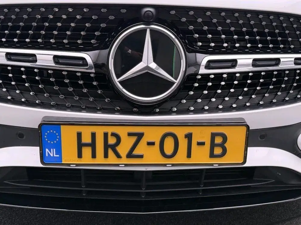 Mercedes-Benz GLA 250 e Business Solution AMG Nightpa uit 2025, foto 5