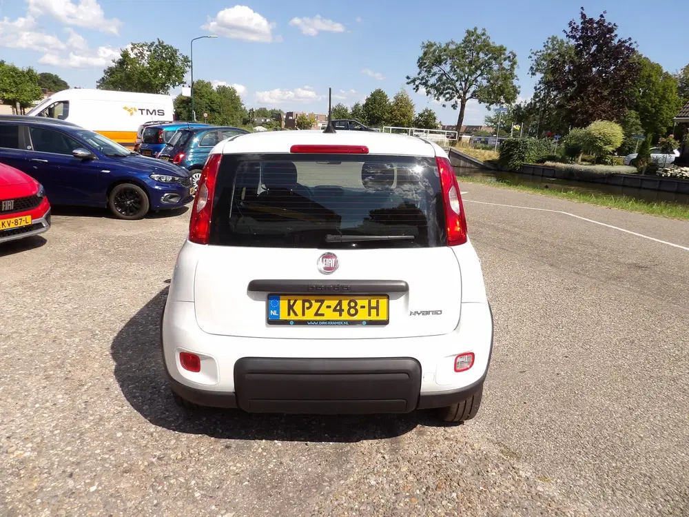 Fiat Panda 1.0 Hybrid Urban uit 2024, foto 7