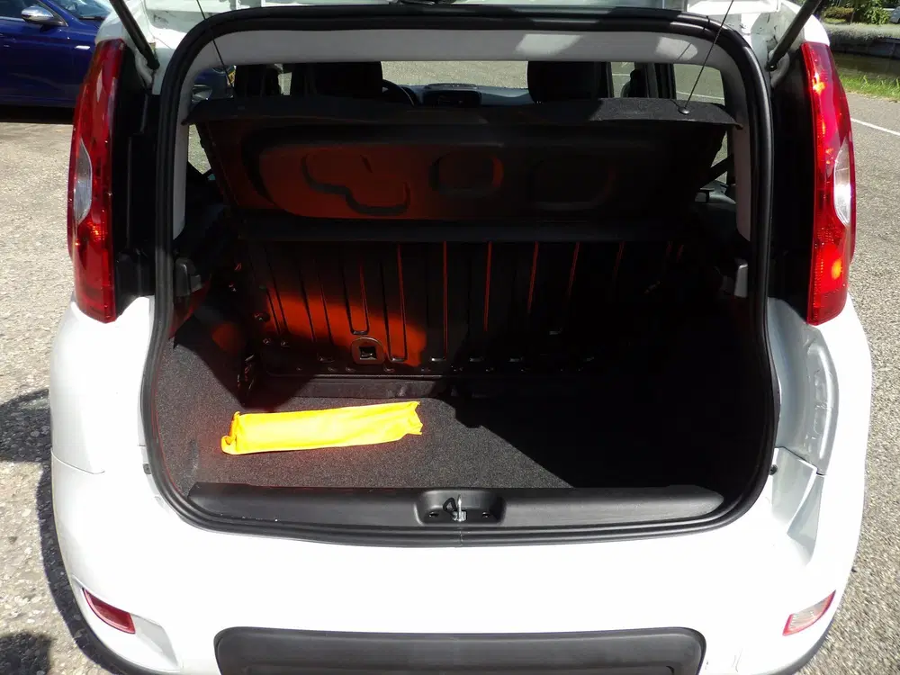 Fiat Panda 1.0 Hybrid Urban uit 2024, foto 9