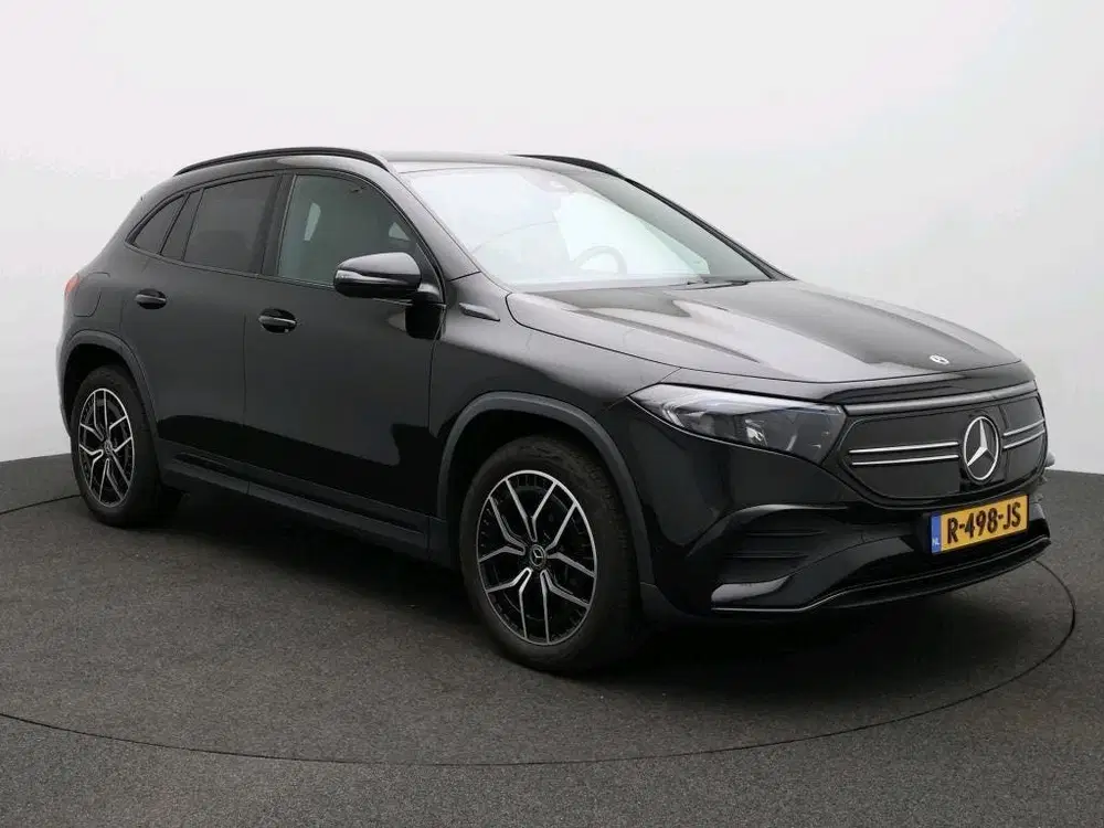 Mercedes-Benz EQA 250 AMG Line 67 kWh Nightpakket uit 2022, foto 4