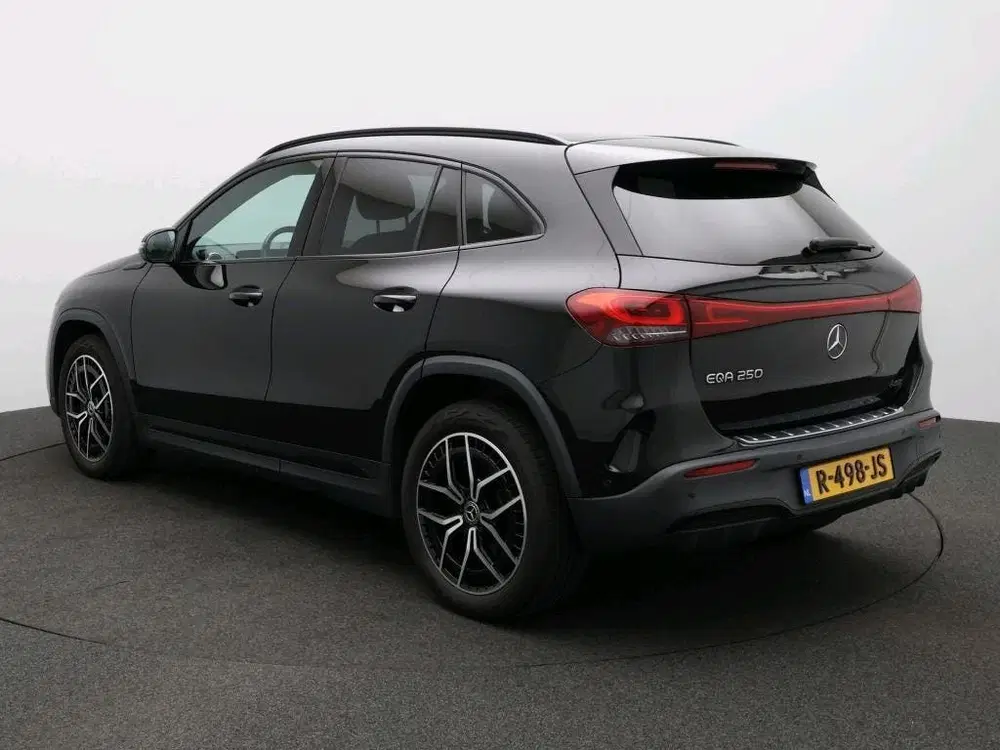 Mercedes-Benz EQA 250 AMG Line 67 kWh Nightpakket uit 2022, foto 5