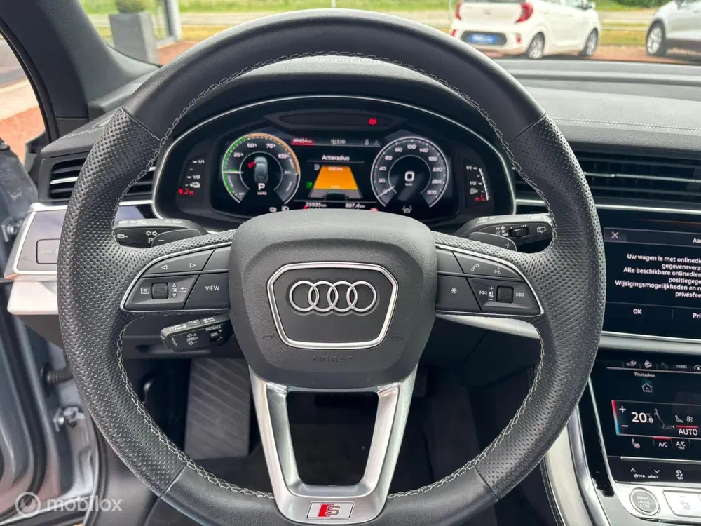 Audi Q7 60 TFSI quattro Pro Line S Competition uit 2023, foto 15