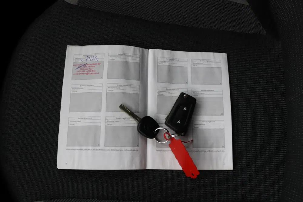 Toyota Aygo 1.0 VVT-i x-play uit 2021, foto 11