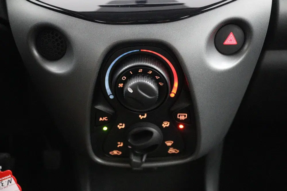 Toyota Aygo 1.0 VVT-i x-play uit 2021, foto 7