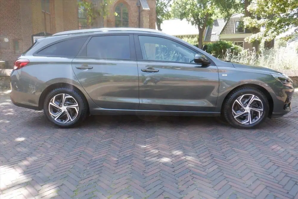 Hyundai i30 1.0 T-GDi 120pk Comfort (bj 2023) uit 2023