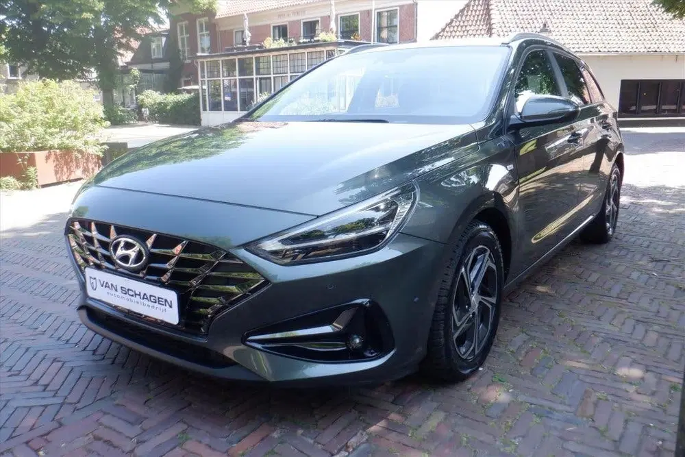 Hyundai i30 1.0 T-GDi 120pk Comfort (bj 2023) uit 2023, foto 3