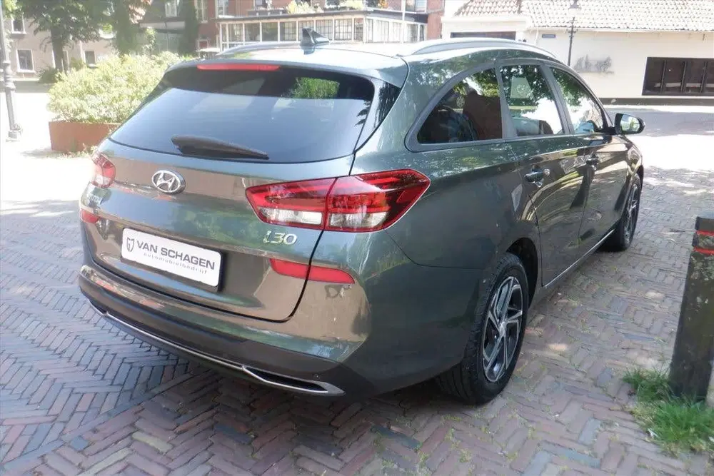 Hyundai i30 1.0 T-GDi 120pk Comfort (bj 2023) uit 2023, foto 6