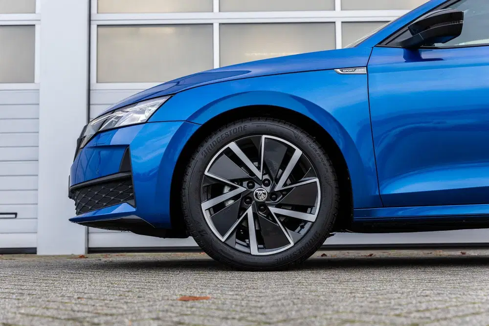 Skoda Octavia 1.5 TSI 150pk DSG MHEV Sportline Busines uit 2025, foto 13