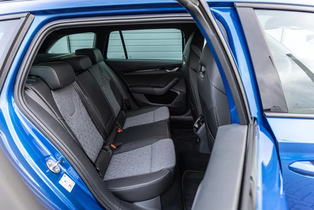 Skoda Octavia 1.5 TSI 150pk DSG MHEV Sportline Busines uit 2025, foto 15