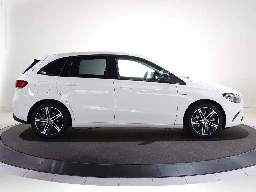 Mercedes-Benz B-Klasse 250 e Star Edition uit 2025, foto 6