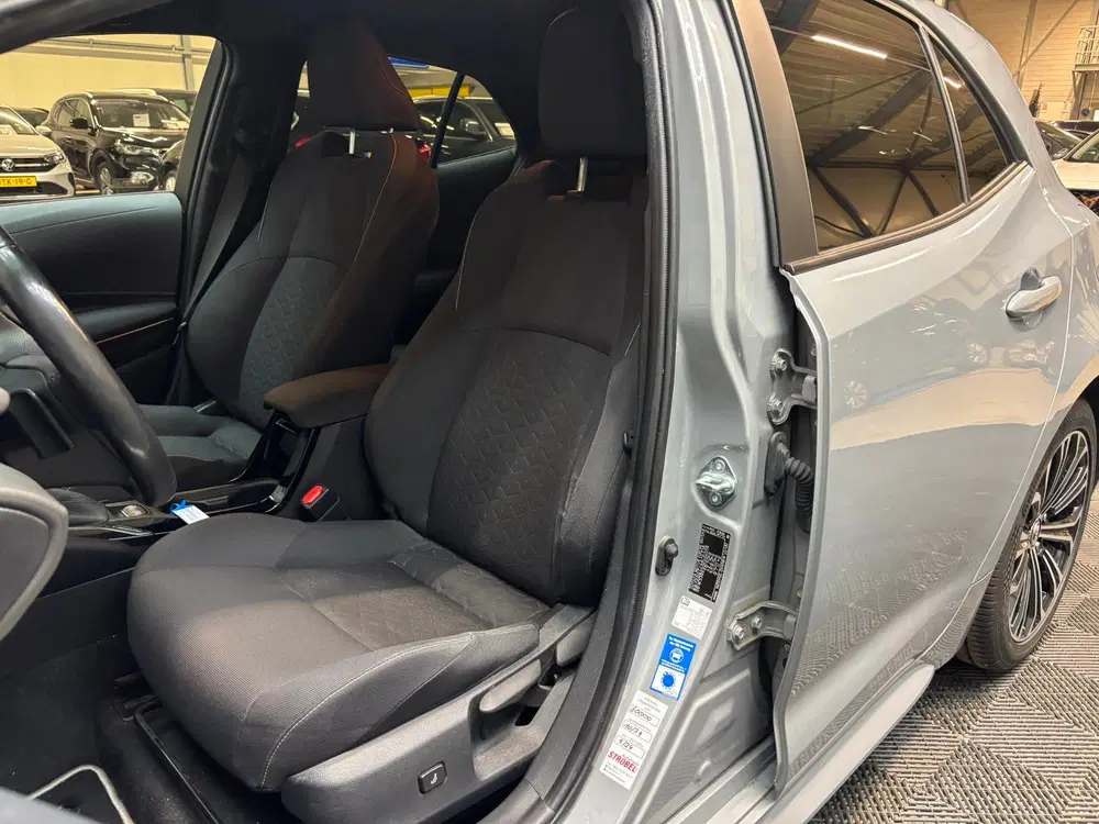 Toyota Corolla 2.0 Hybrid 177pk Dynamic Sport uit 2019, foto 3