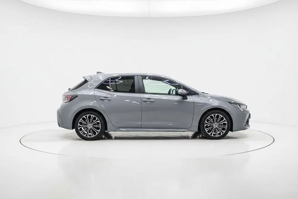 Toyota Corolla 2.0 Hybrid 177pk Dynamic Sport uit 2019, foto 4