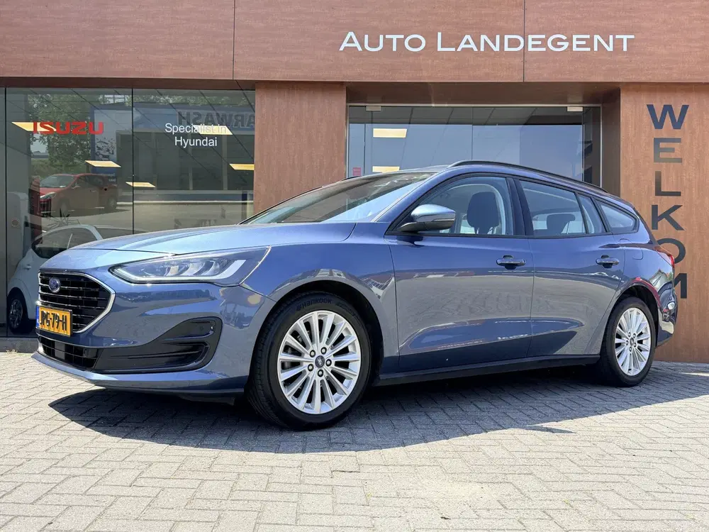 Ford Focus 1.0 EcoBoost Connected Stoel uit 2022, foto 2
