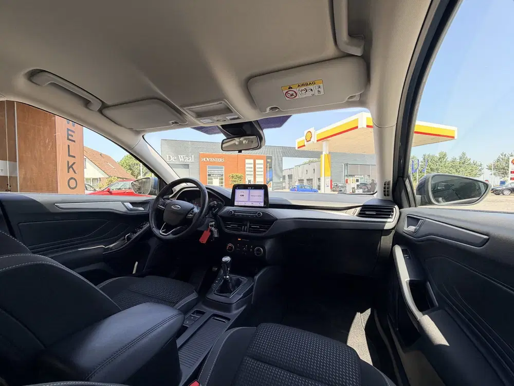 Ford Focus 1.0 EcoBoost Connected Stoel uit 2022, foto 7