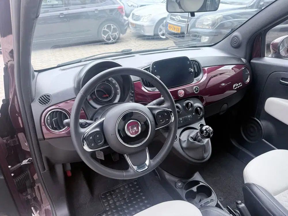 Fiat 500 1.0 Hybrid DolceVita AIRCO CRUISE PANO INR uit 2021, foto 11