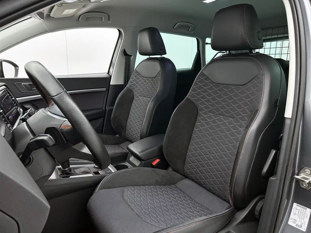 SEAT Ateca 1.5 TSI FR Business Intense uit 2022, foto 5