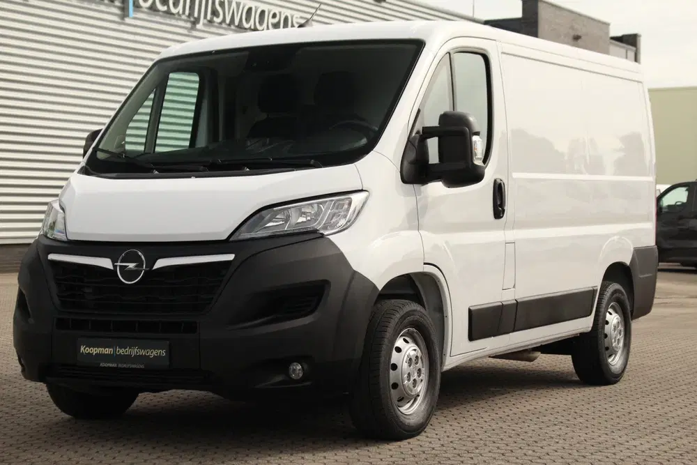 Opel Movano 140pk L1H1 3.5t uit 2024, foto 2