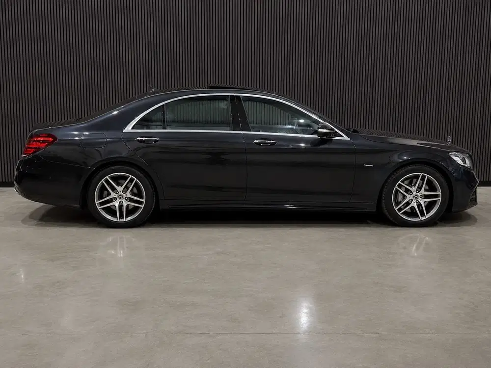 Mercedes-Benz S-Klasse 560e Lang AMG Premium Plus uit 2019, foto 2