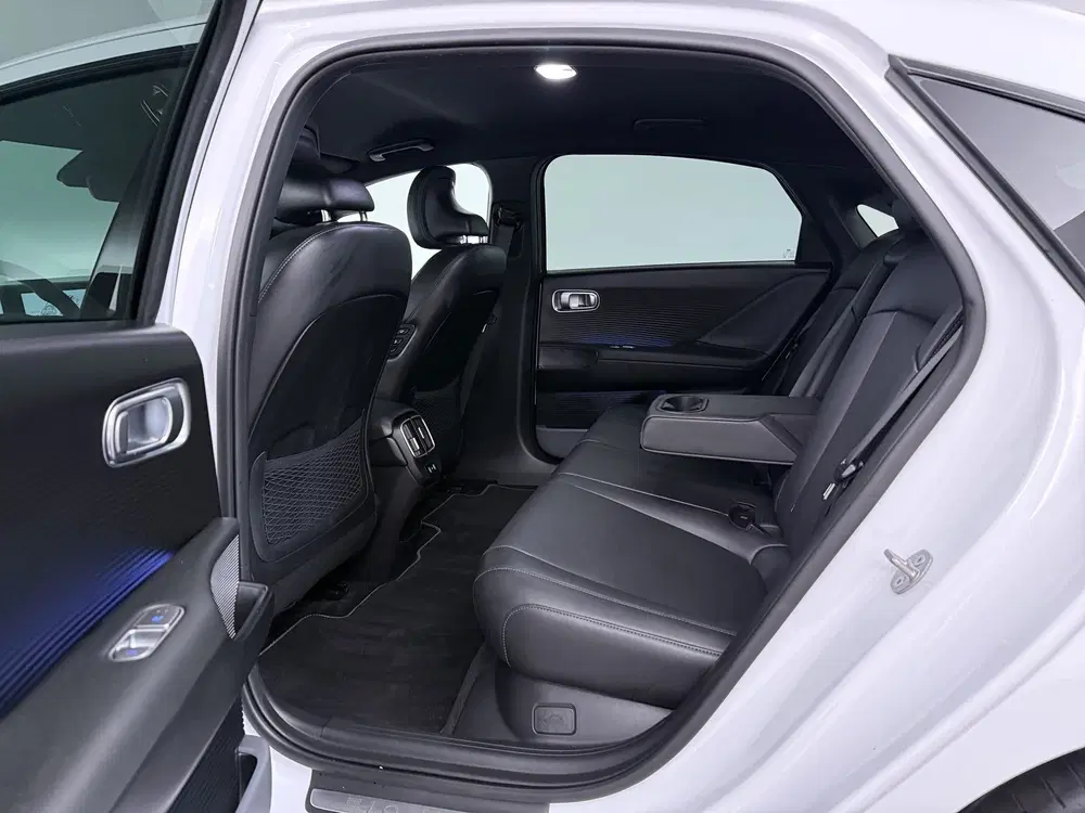 Hyundai IONIQ Lounge 77.4 kWh uit 2025, foto 11
