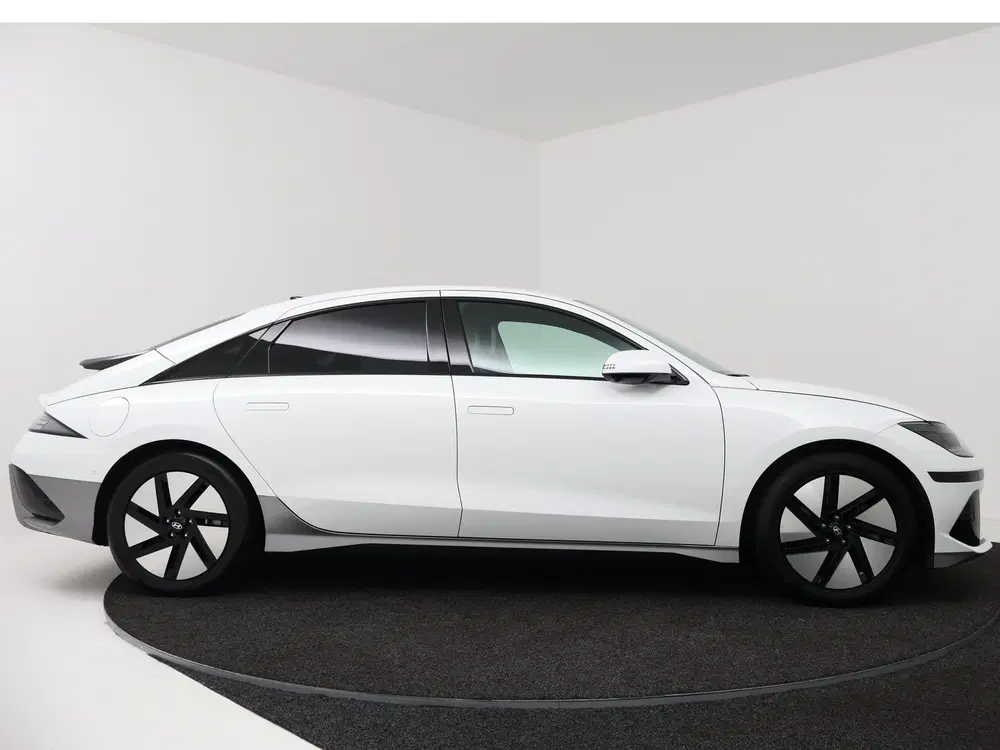 Hyundai IONIQ Lounge 77.4 kWh uit 2025, foto 14