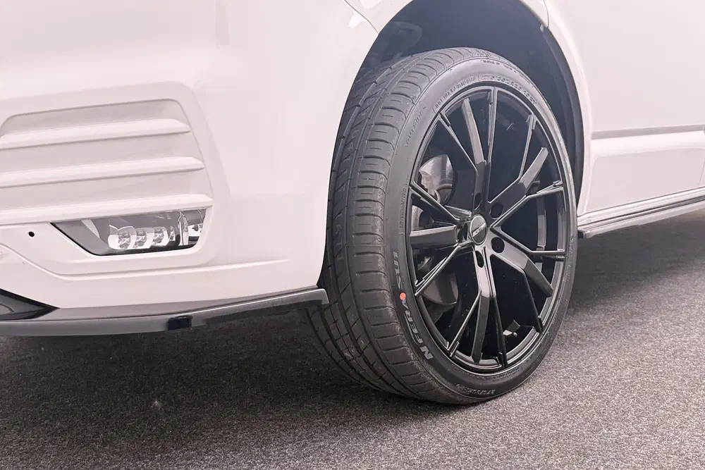 Volkswagen Transporter 2.0 TDI 150PK Aut. L2H1 R-Line 20" Ve uit 2023, foto 7