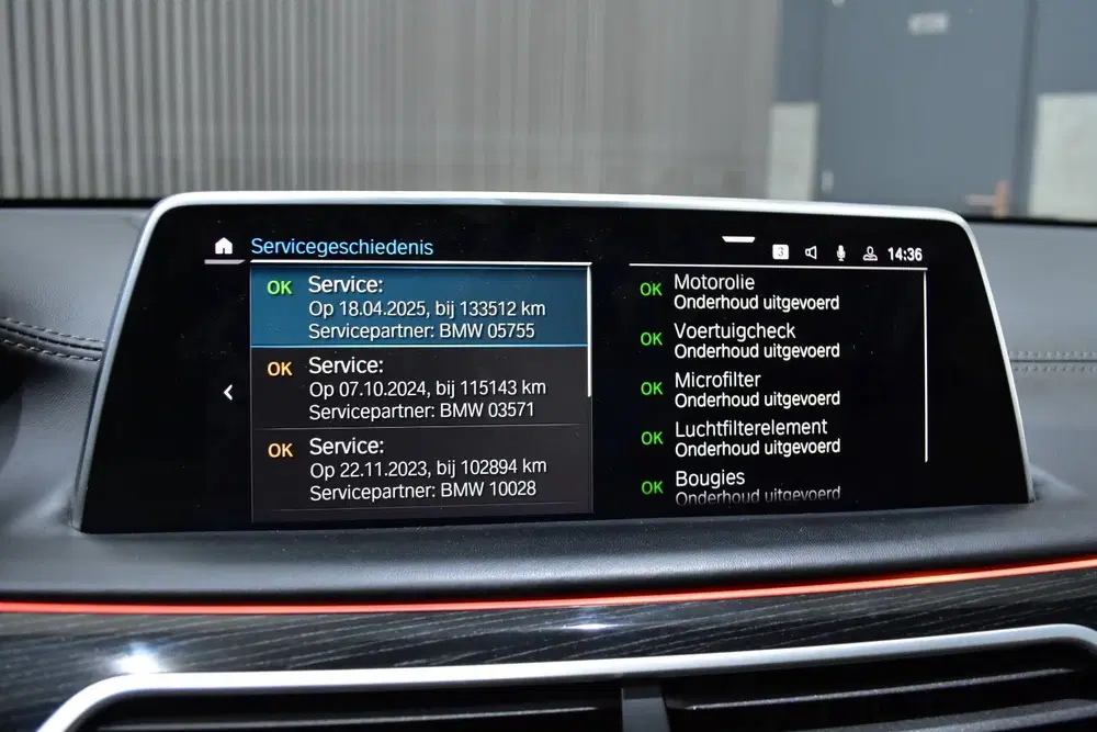 BMW 7-serie 745Le High Exe M-Sport uit 2020, foto 14
