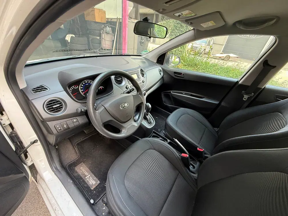 Hyundai i10 1.0i Comfort AUTOMAAT 2019 uit 2019, foto 7