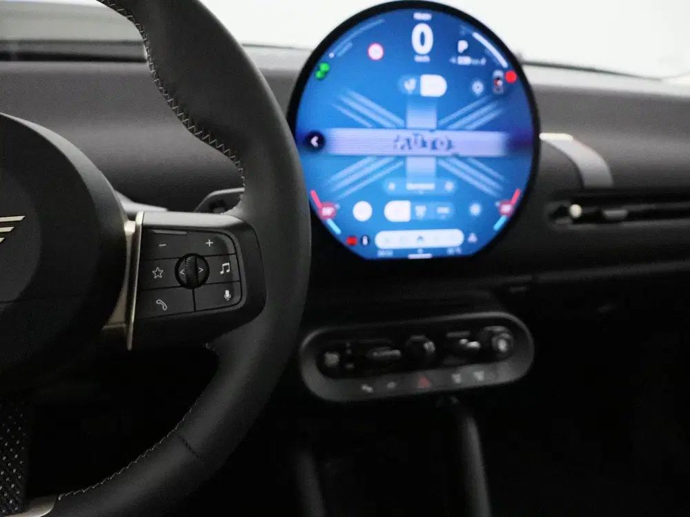 Mini Cooper Cooper E Pakket L + Glazen panoramadak + P uit 2025, foto 15