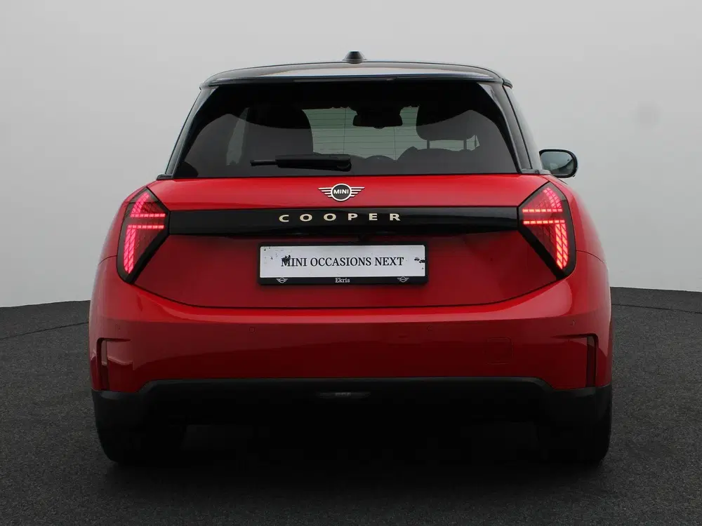 Mini Cooper Cooper E Pakket L + Glazen panoramadak + P uit 2025, foto 5