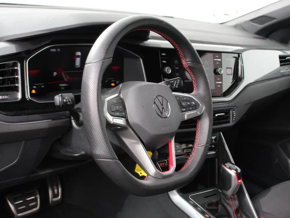 Volkswagen Polo 2.0 GTI 207pk Automaat Apple Carplay Stoel uit 2024, foto 8
