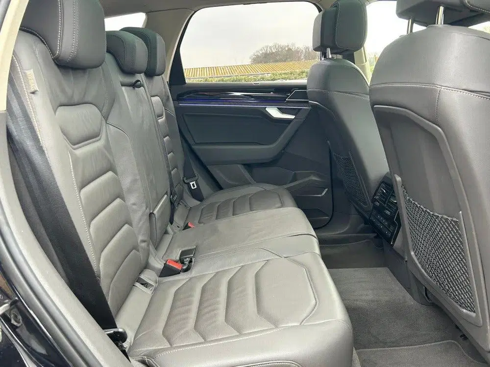 Volkswagen Touareg 3.0 TSI EHYBRID 4Motion uit 2020, foto 11