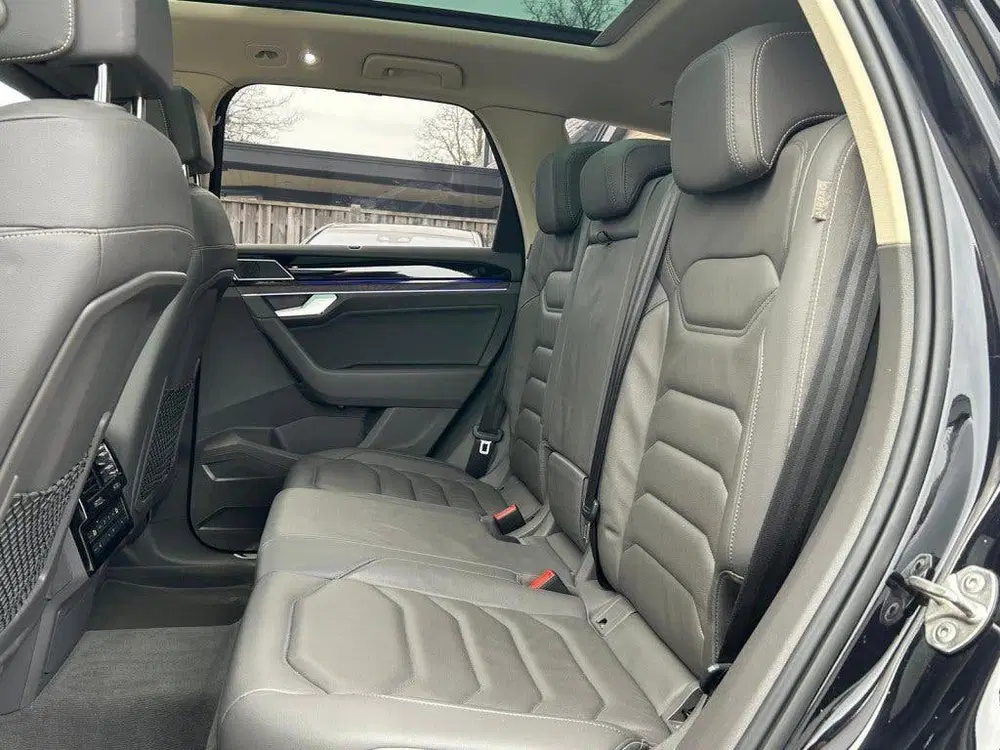 Volkswagen Touareg 3.0 TSI EHYBRID 4Motion uit 2020, foto 12