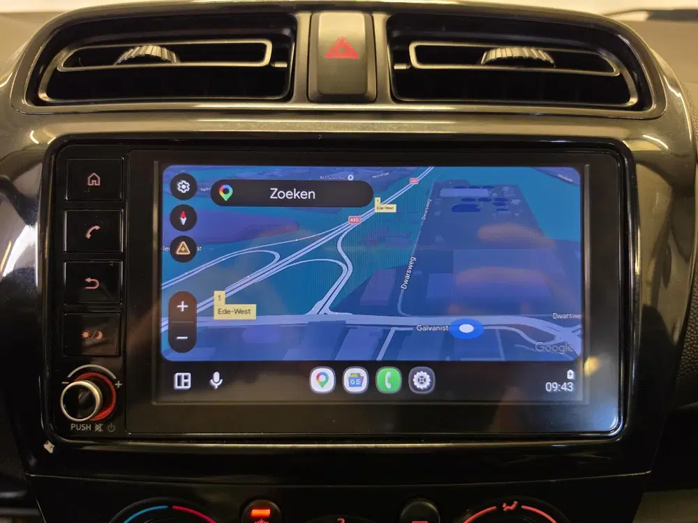 Mitsubishi Space Star 1.2 Connect+ uit 2022, foto 2