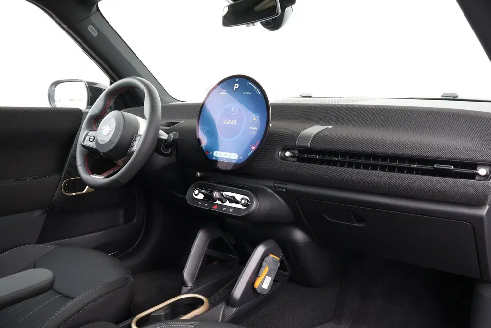 Mini John Cooper Works E John Cooper Works M 54.2 kWh uit 2026, foto 10