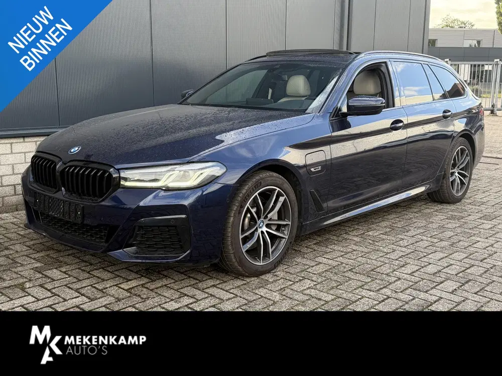 BMW 5-serie 530e High Executive M-Sport 18" uit 2022