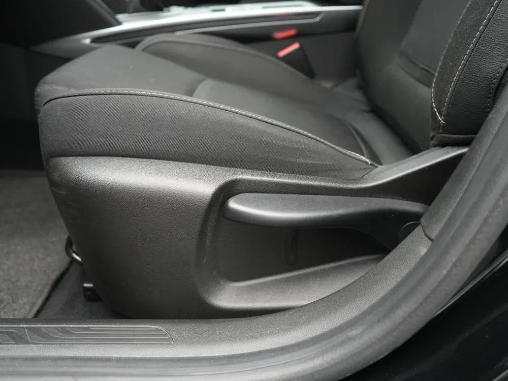 Renault Megane Mégane TCe 140 Limited uit 2019, foto 11