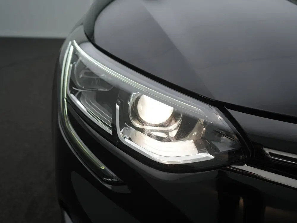 Renault Megane Mégane TCe 140 Limited uit 2019, foto 9