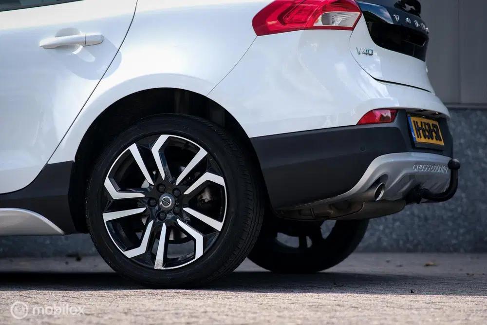 Volvo V40 Cross Country 1.5 T3 Polar+ Automaat uit 2019, foto 7