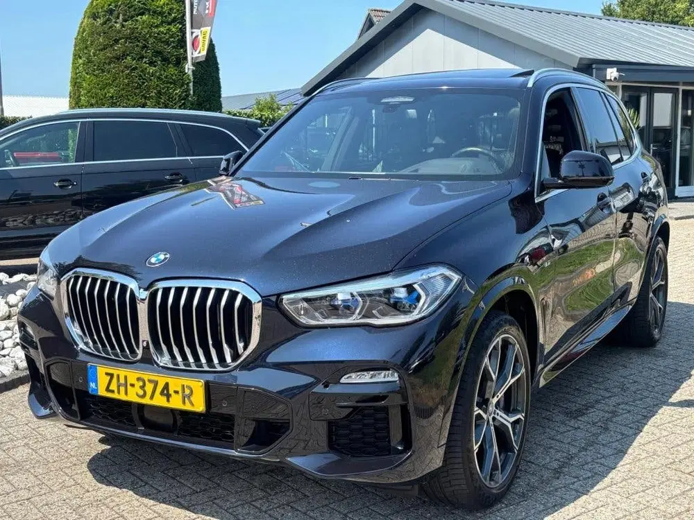 BMW X5 3.0D High Exe 2019 M-Pakket Dealer Auto Bo uit 2019