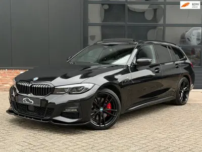 BMW 3-serie 330e High Executive 292pk 340i uit 2021