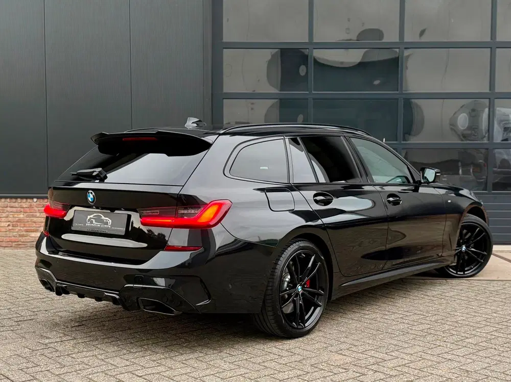 BMW 3-serie 330e High Executive 292pk 340i uit 2021, foto 5