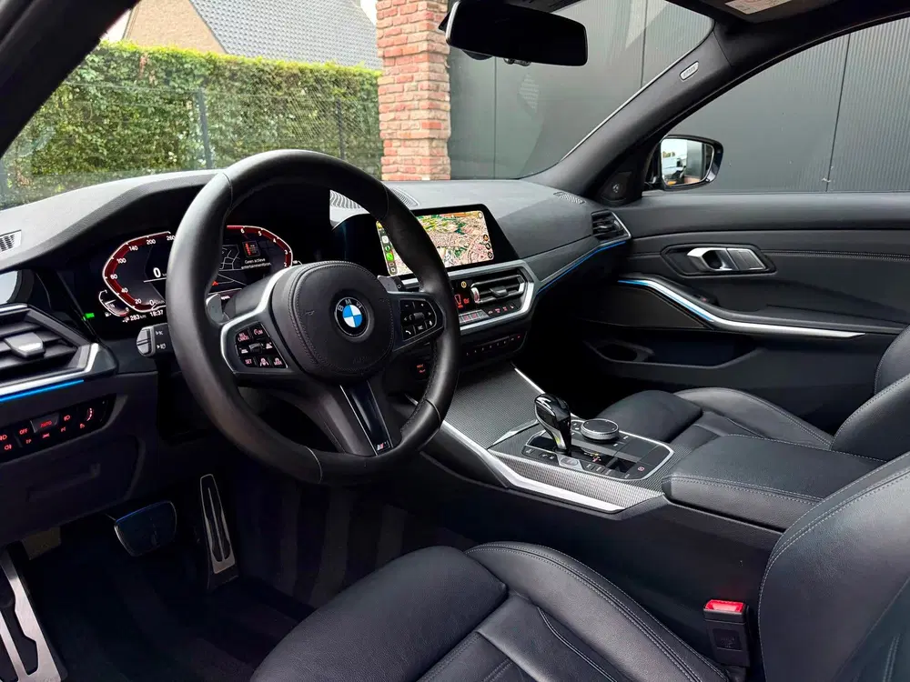 BMW 3-serie 330e High Executive 292pk 340i uit 2021, foto 9