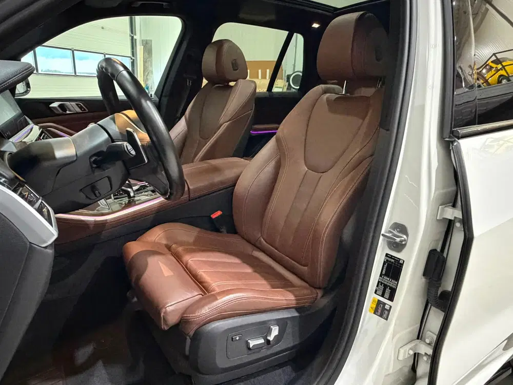 BMW X5 XDrive45e High Executive M-Sport uit 2020, foto 6