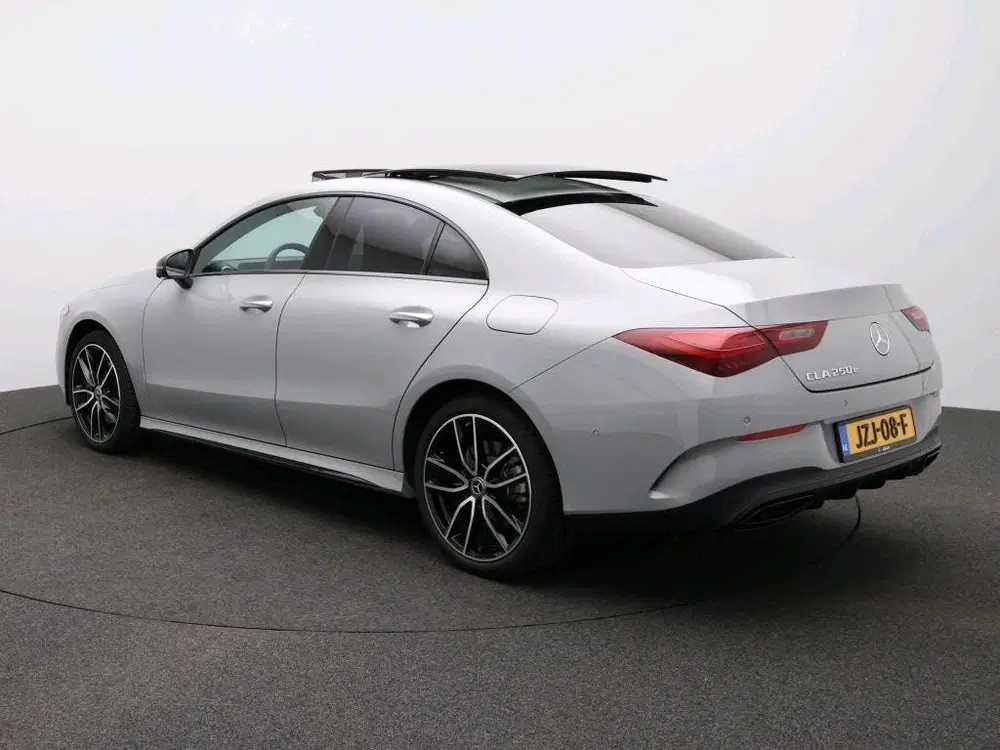 Mercedes-Benz CLA 250 e Business Solution AMG uit 2026, foto 8