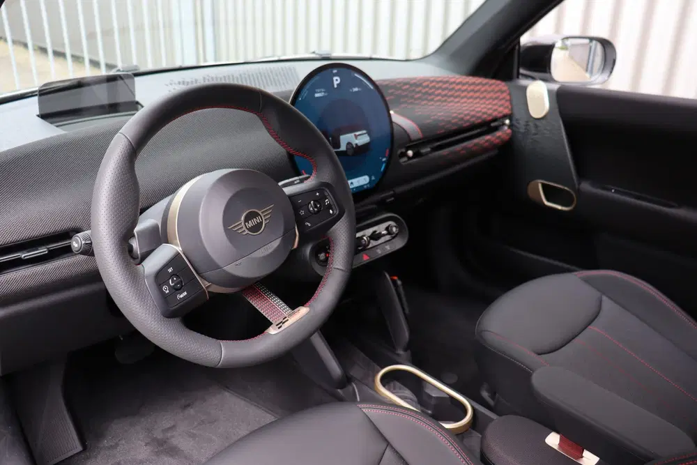 Mini Hatchback Cooper E uit 2026, foto 10