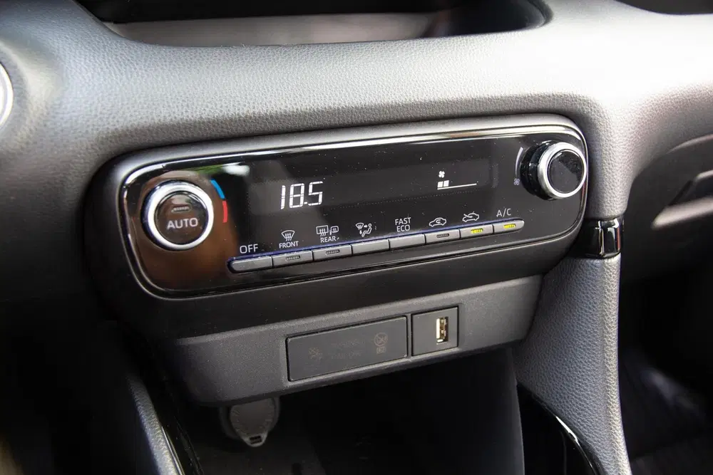 Toyota Yaris 1.5 Hybrid Tokyo Spirit uit 2021, foto 14