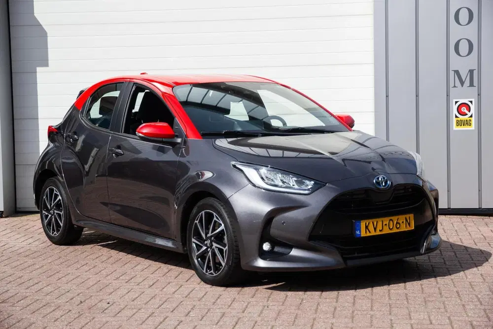 Toyota Yaris 1.5 Hybrid Tokyo Spirit uit 2021, foto 2